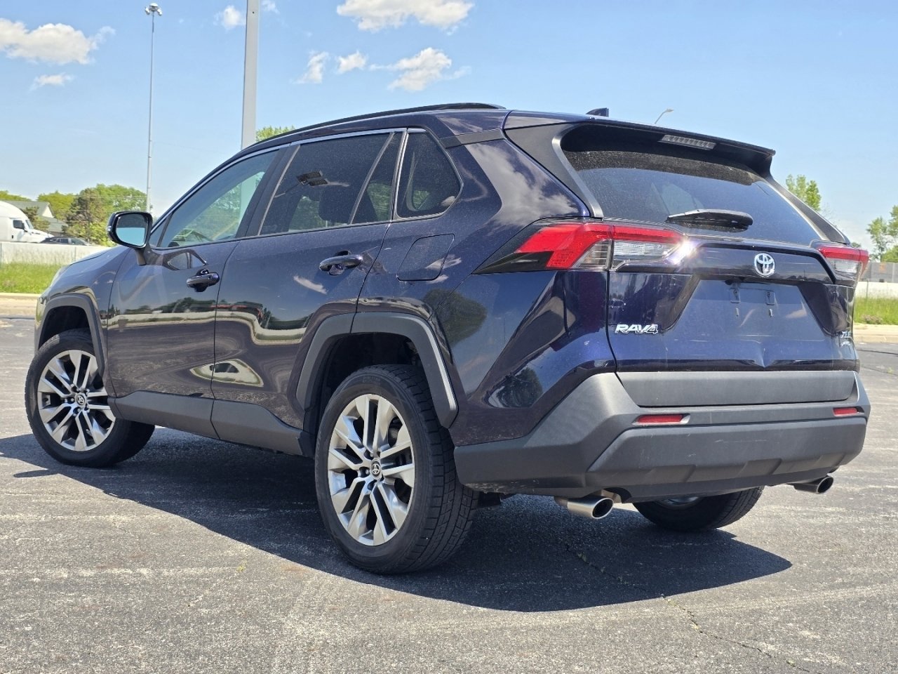 Certified 2021 Toyota RAV4 XLE Premium AWD/4WD image 12