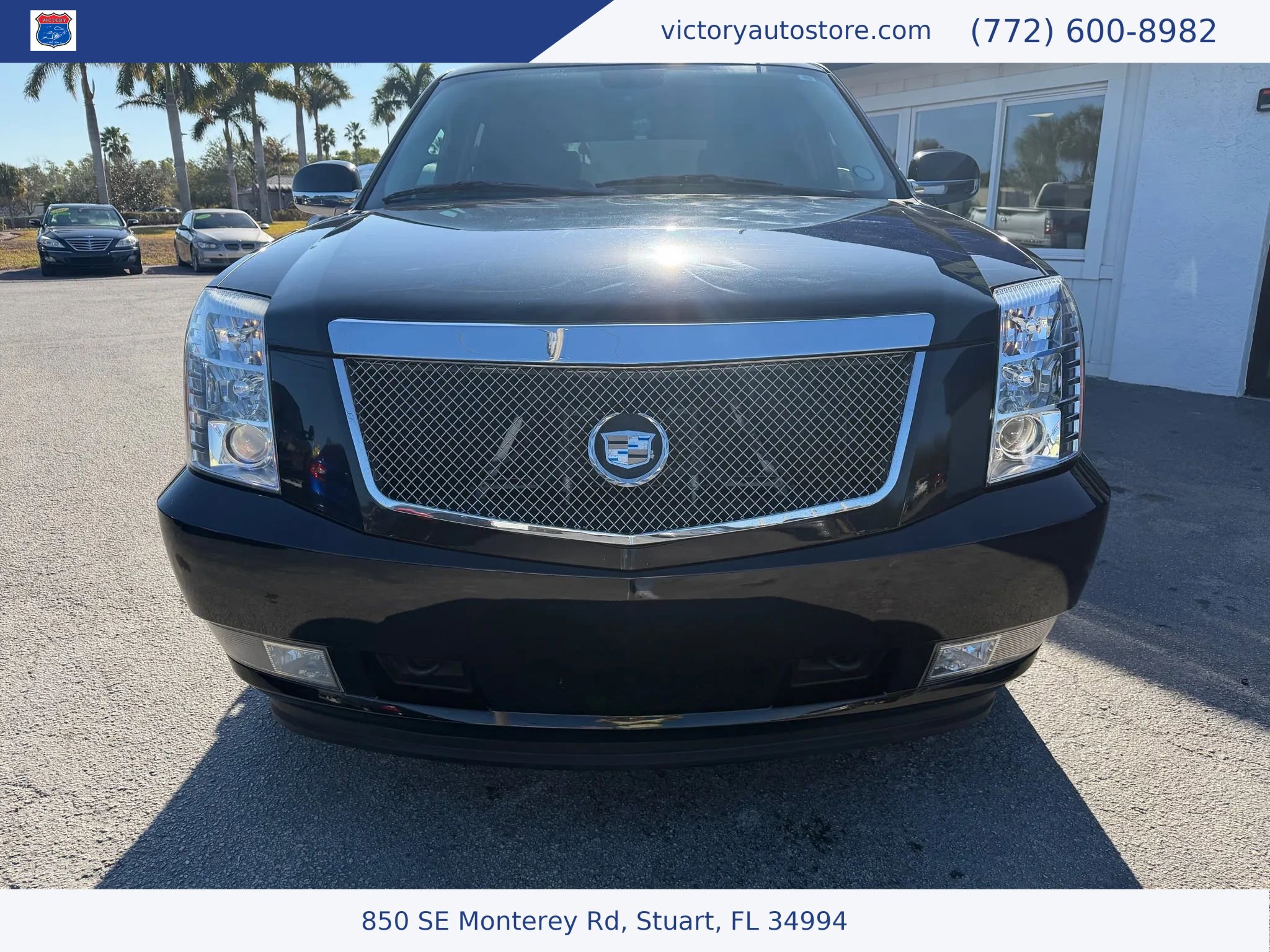 Used 2010 Cadillac Escalade Luxury image 8