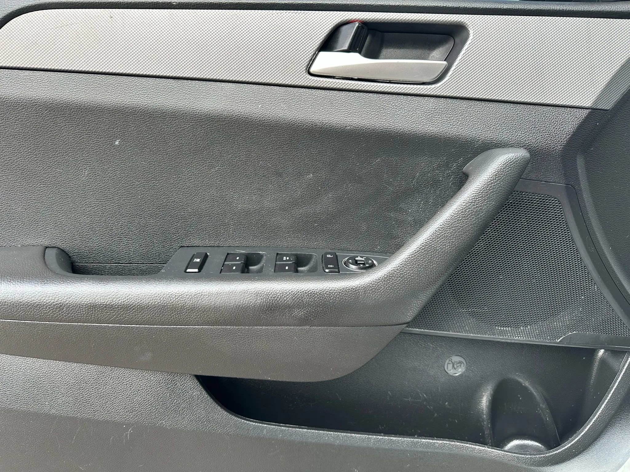 Used 2019 Hyundai Sonata SE image 9