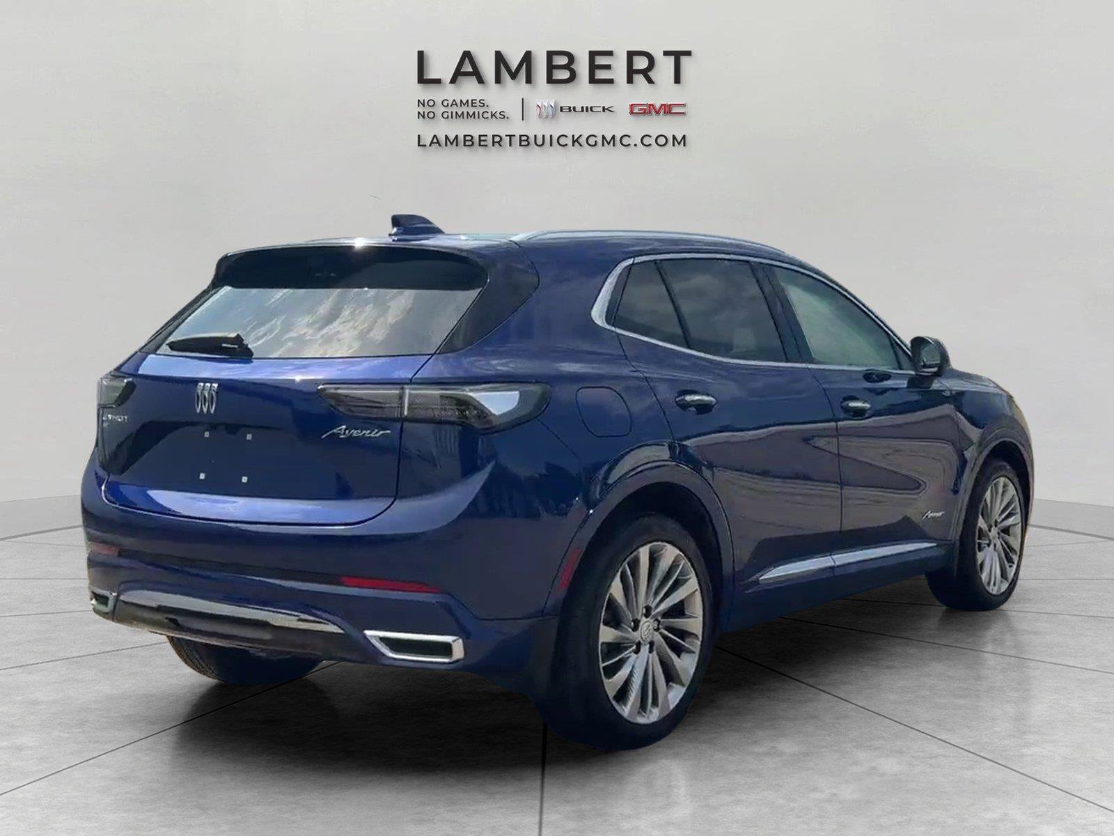Used 2024 Buick Envision Avenir AWD/4WD image 5