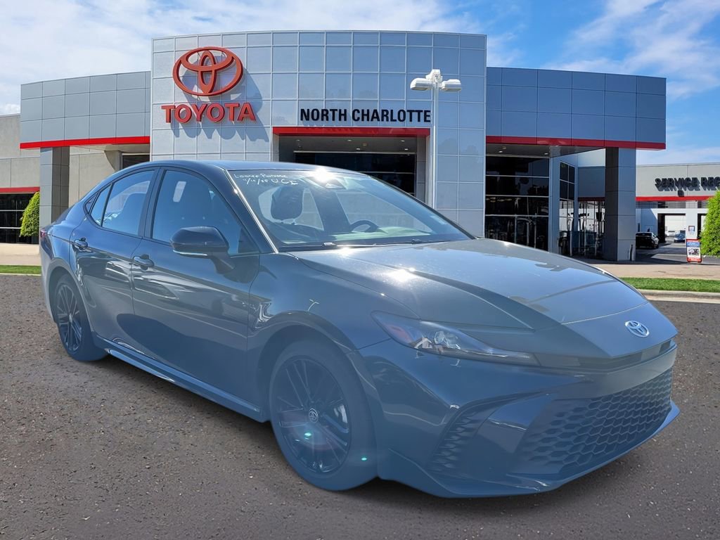 Used 2025 Toyota Camry SE