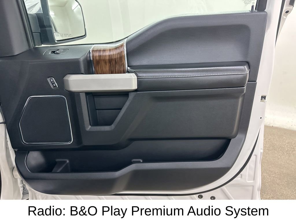 Used 2018 Ford F150 Lariat w/ Equipment Group 502A Luxury image 20