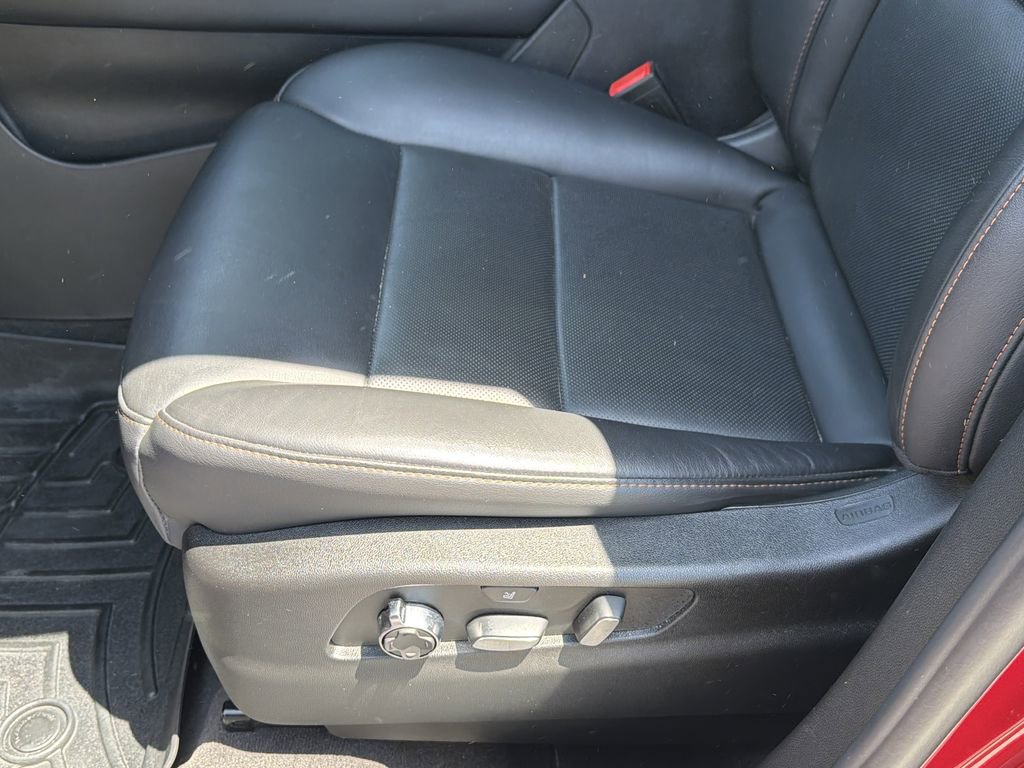Used 2023 Cadillac XT4 Sport AWD/4WD image 20