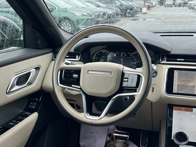 Used 2022 Land Rover Range Rover Velar R-Dynamic S AWD/4WD image 12