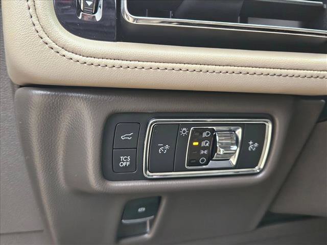 Used 2022 Lincoln Nautilus Reserve w/ Equipment Group 201A FWD image 27