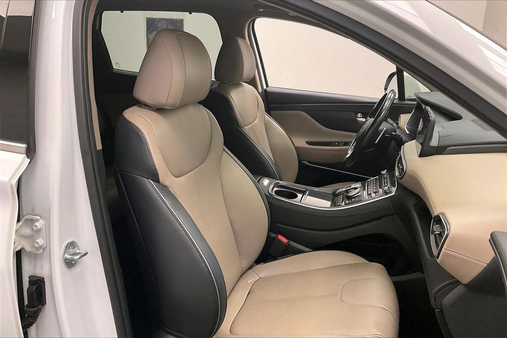 Used 2021 Hyundai Santa Fe Limited w/ Cargo Package image 6