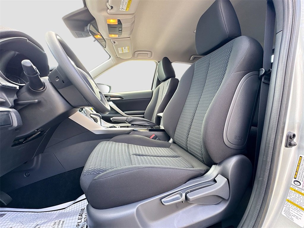 Used 2025 Mitsubishi Eclipse Cross ES image 21