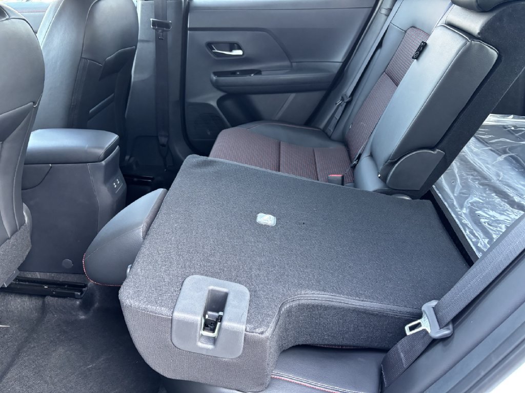 New 2027 Nissan Kicks SR AWD/4WD image 23