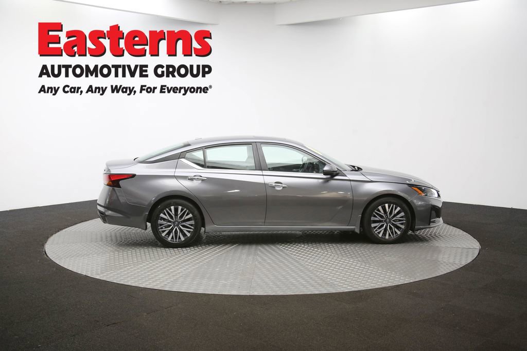 Used 2024 Nissan Altima 2.5 SV w/ SV Premium Package image 43