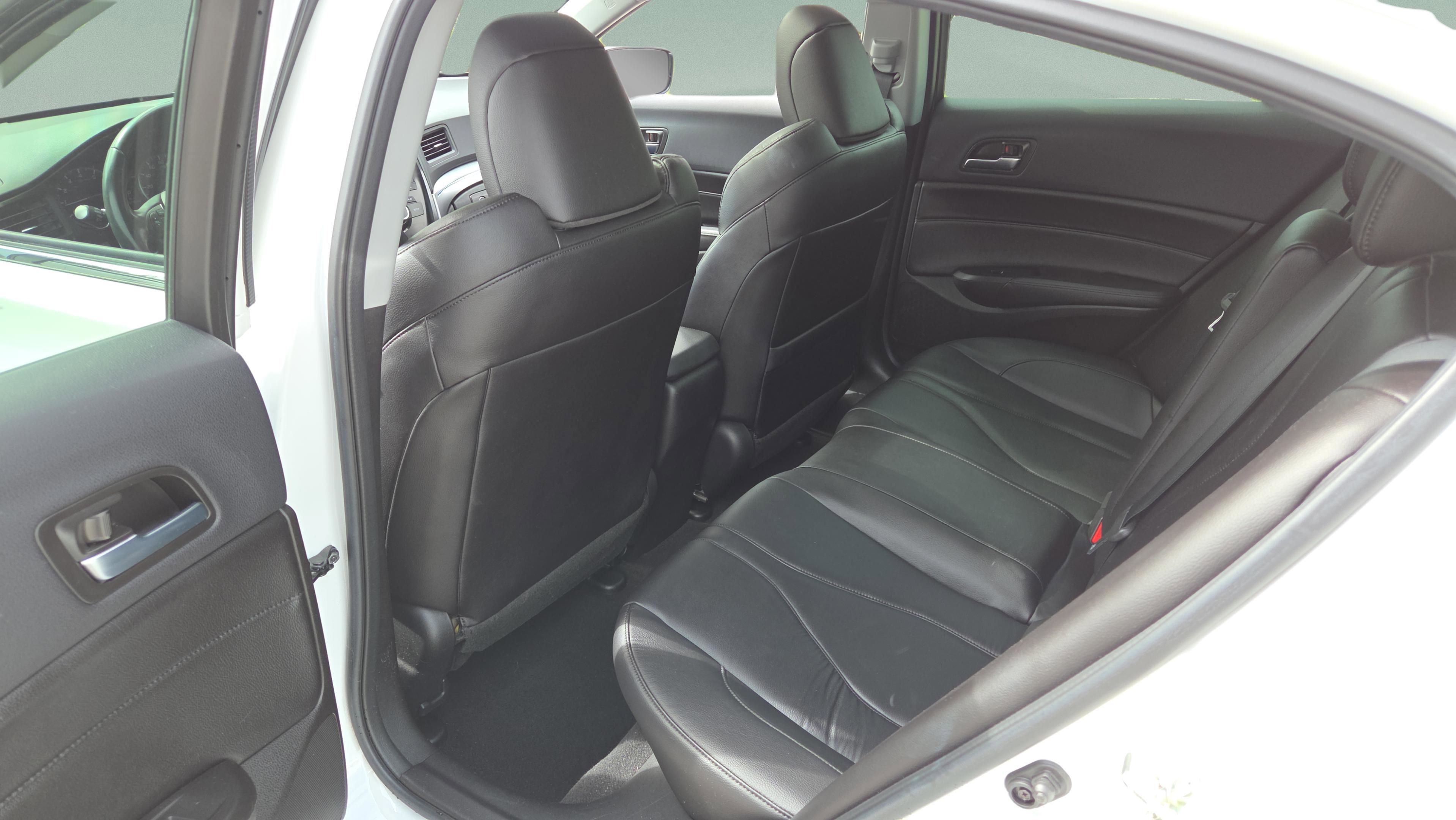 Used 2019 Acura ILX image 11