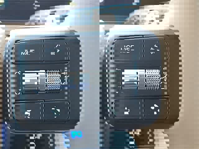 Used 2024 Hyundai Santa Fe Limited image 28