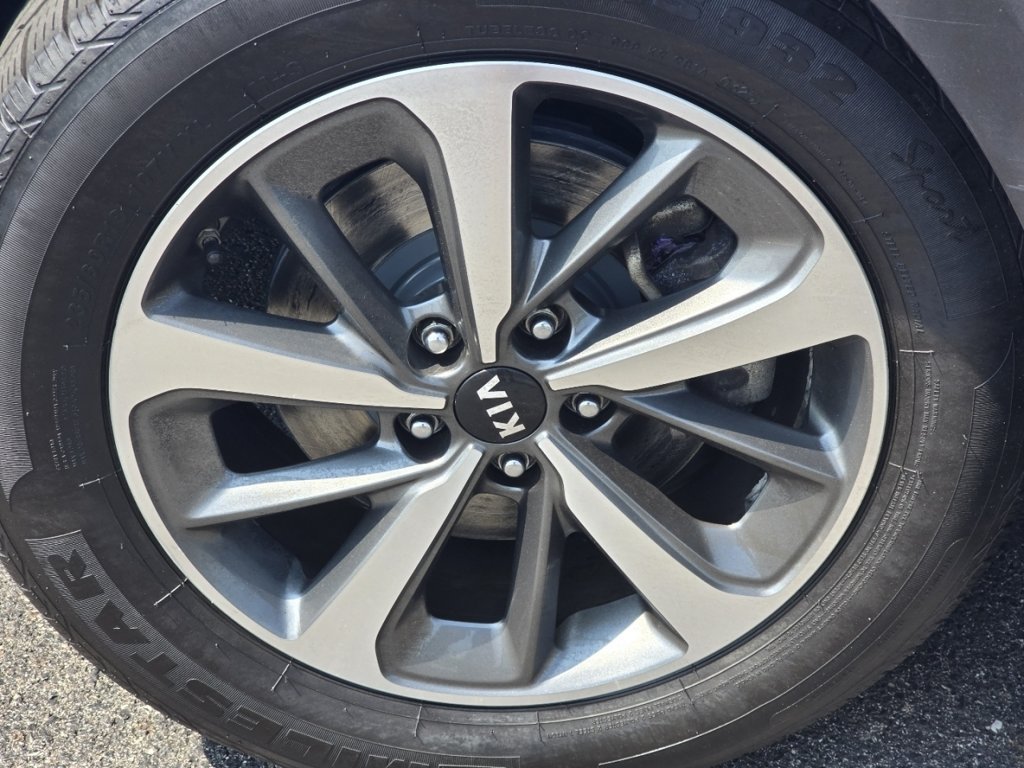 Used 2019 Kia Sorento EX w/ EX Touring Package AWD/4WD image 10