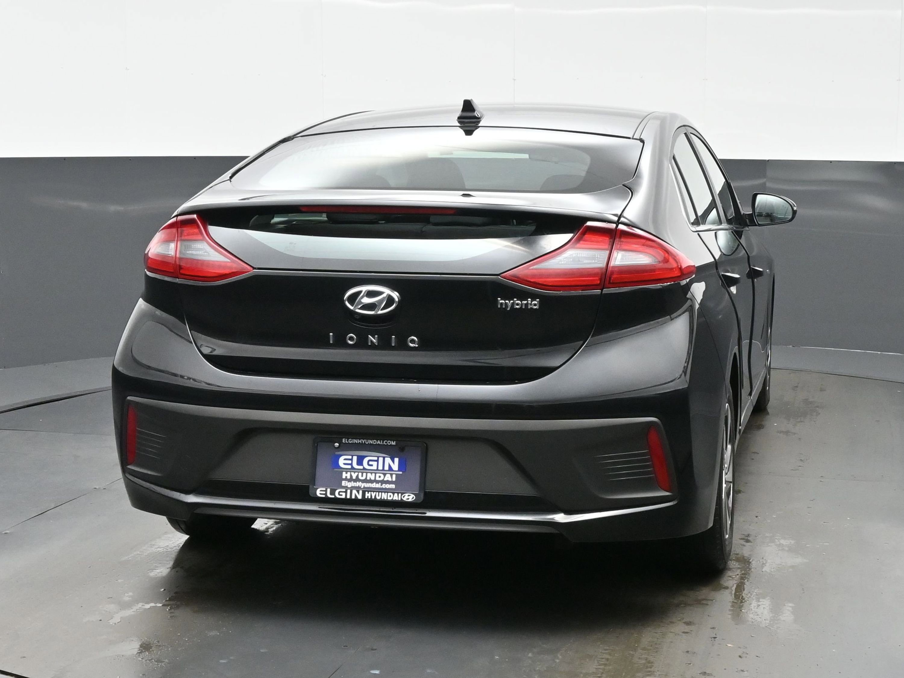 Used 2019 Hyundai Ioniq SEL FWD image 5