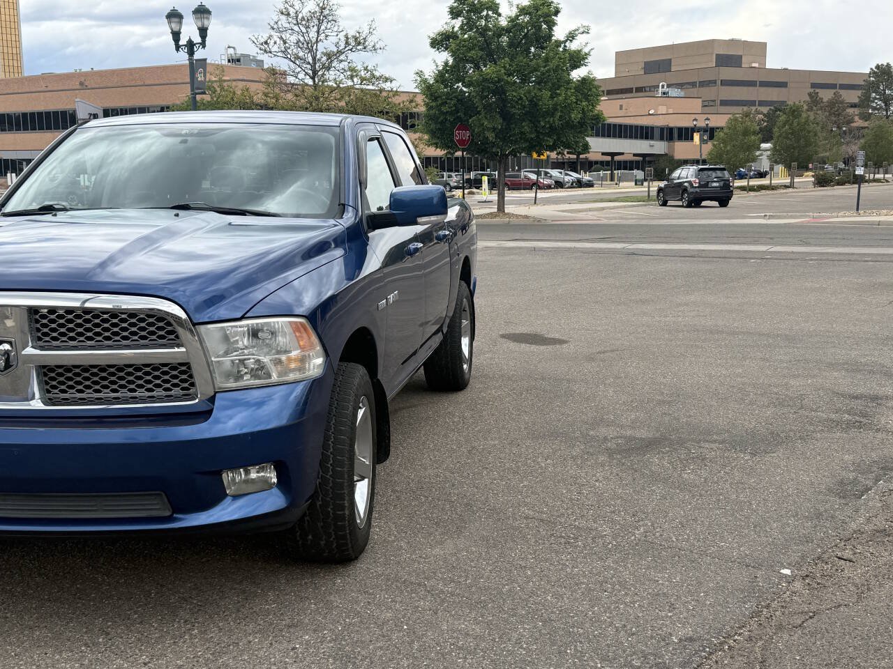 Used 2009 Dodge Ram 1500 Truck Sport AWD/4WD image 2