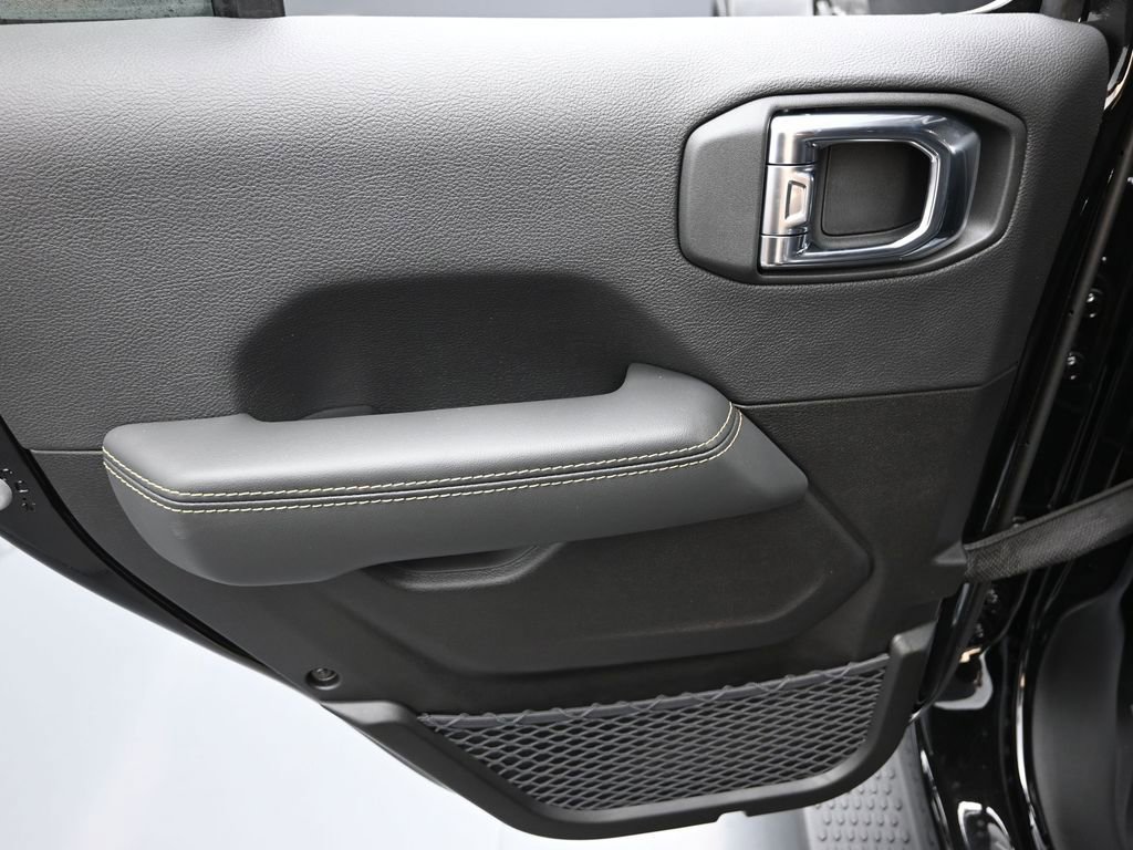 New 2025 Jeep Wrangler Sahara image 12