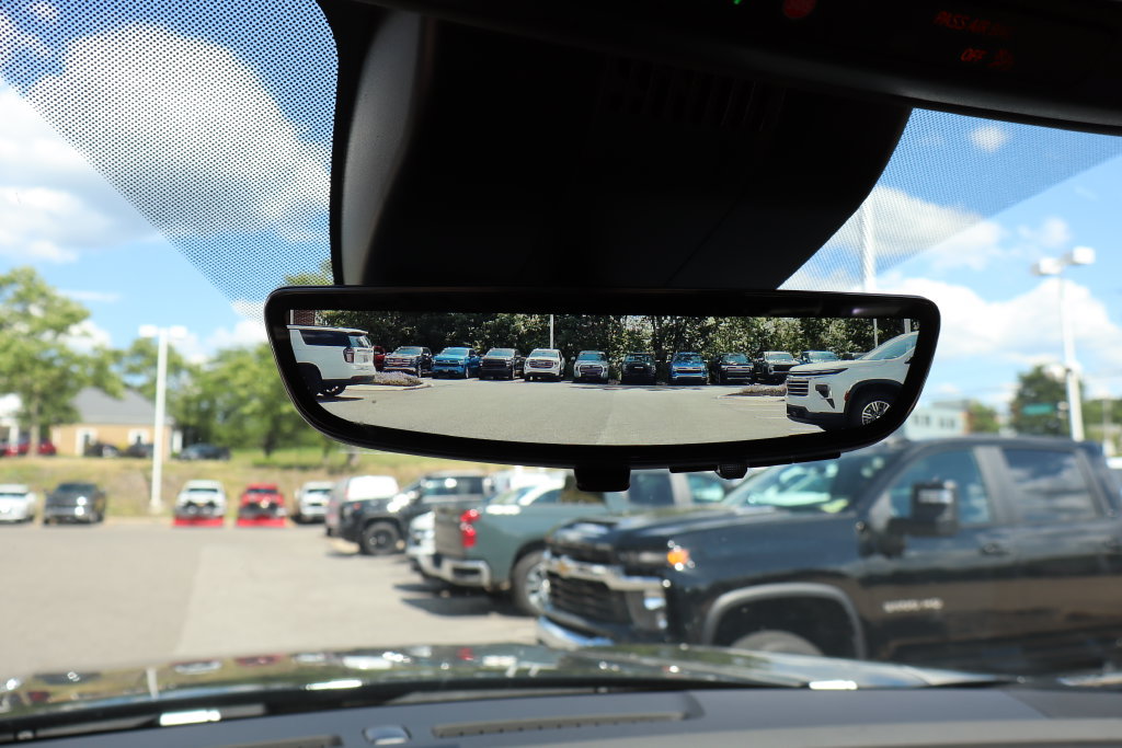 New 2026 Chevrolet Suburban High Country AWD/4WD image 31