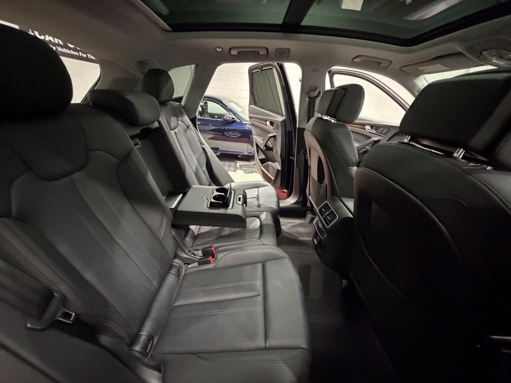 Used 2019 Audi Q5 Prestige w/ Prestige Package AWD/4WD image 27
