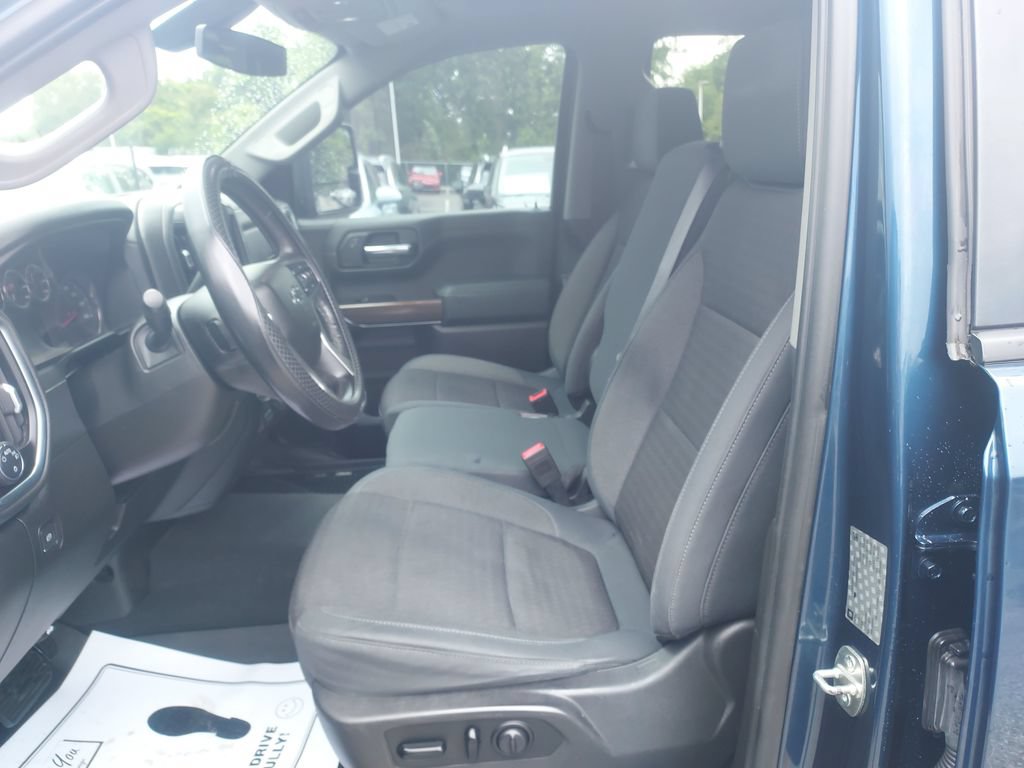 Used 2019 Chevrolet Silverado 1500 LT w/ All-Star Edition AWD/4WD image 28