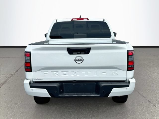 Certified 2025 Nissan Frontier SV RWD image 24