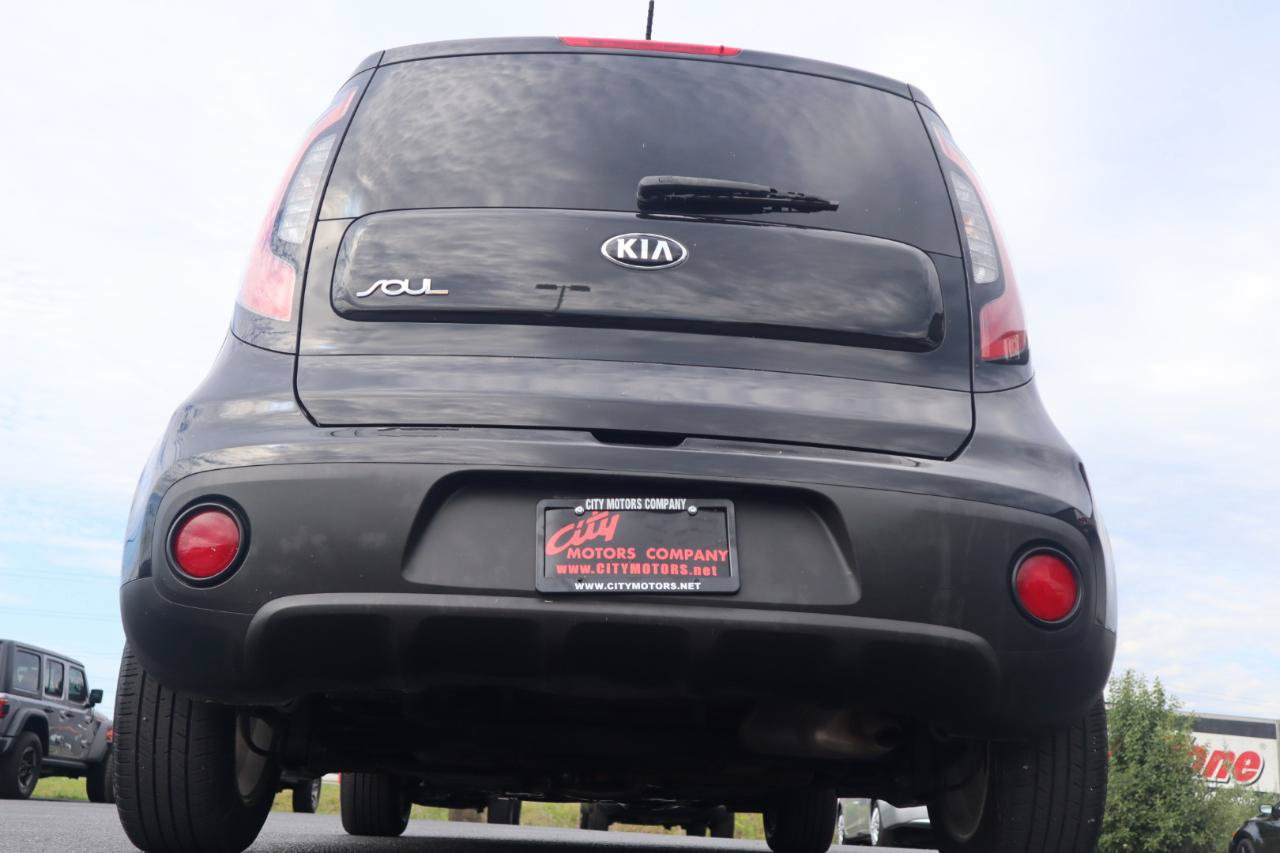 Used 2018 Kia Soul FWD image 9