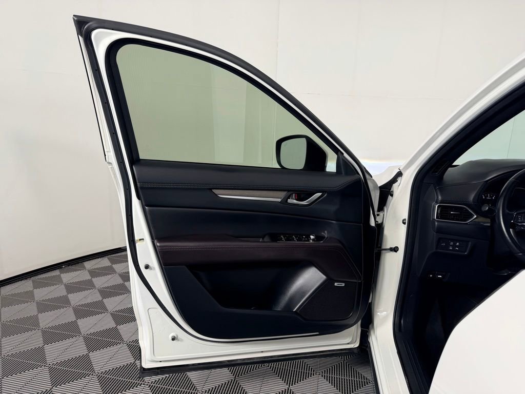 Used 2019 MAZDA CX-5 Signature image 26