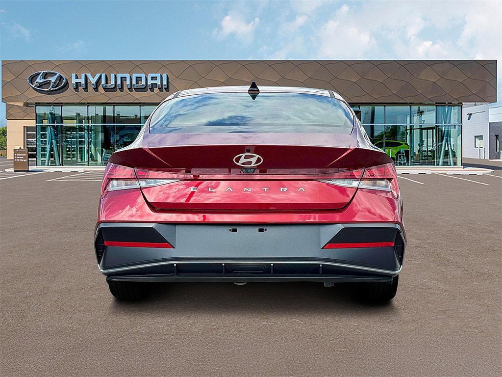 New 2025 Hyundai Elantra SEL w/ Cargo Package image 6