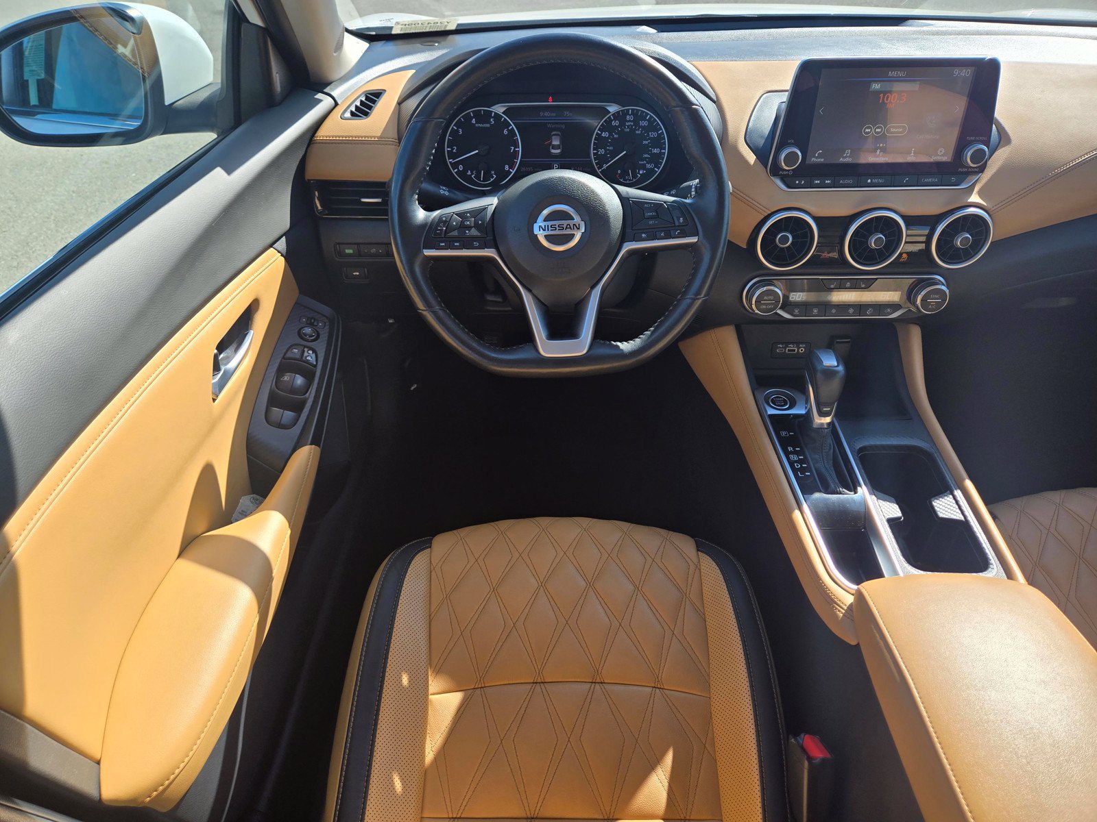 Used 2022 Nissan Sentra SV w/ SV Premium Package FWD image 17
