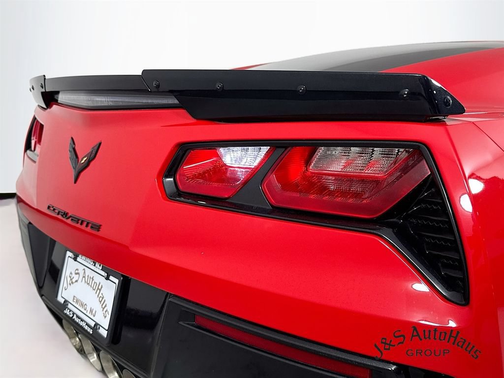 Used 2017 Chevrolet Corvette Grand Sport RWD image 35