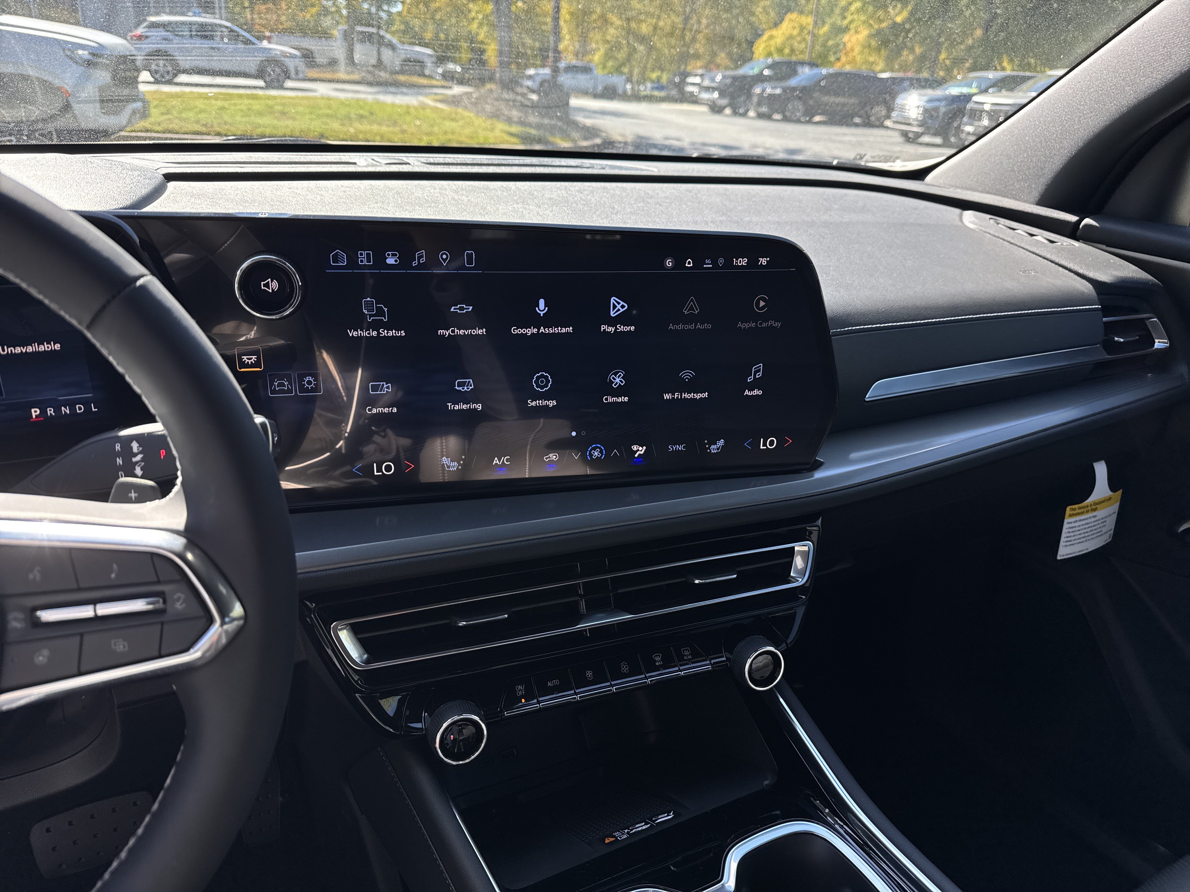 New 2027 Chevrolet Traverse LT w/ LPO, Floor Liner Package FWD image 29