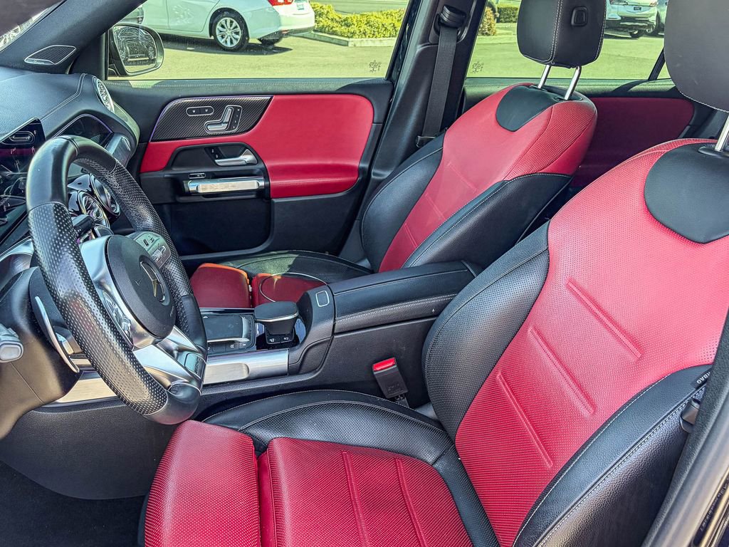 Used 2021 Mercedes-Benz GLB 35 AMG 4MATIC image 9