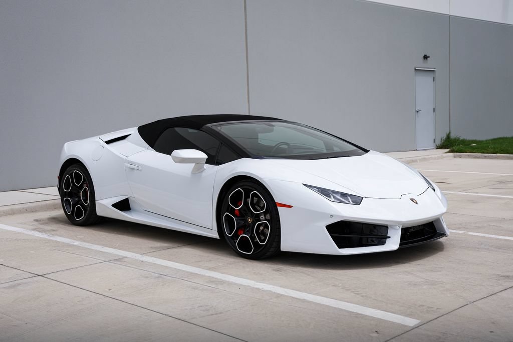 Used 2019 Lamborghini Huracan LP 580-2 RWD image 31