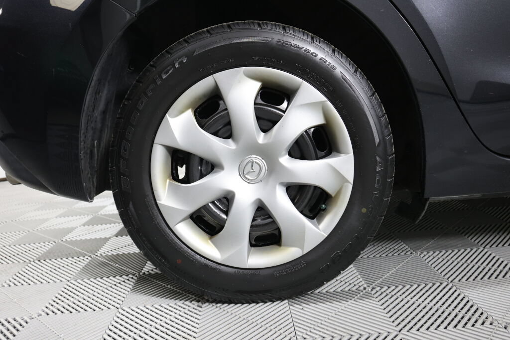 Used 2014 MAZDA MAZDA3 i Sport FWD image 7