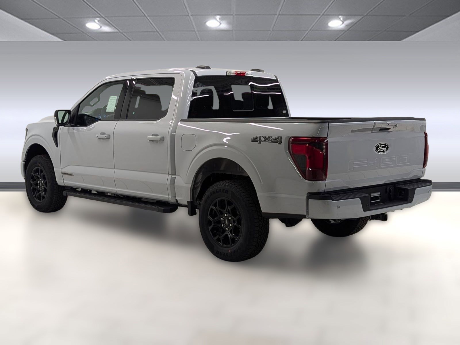 New 2025 Ford F150 XLT image 2