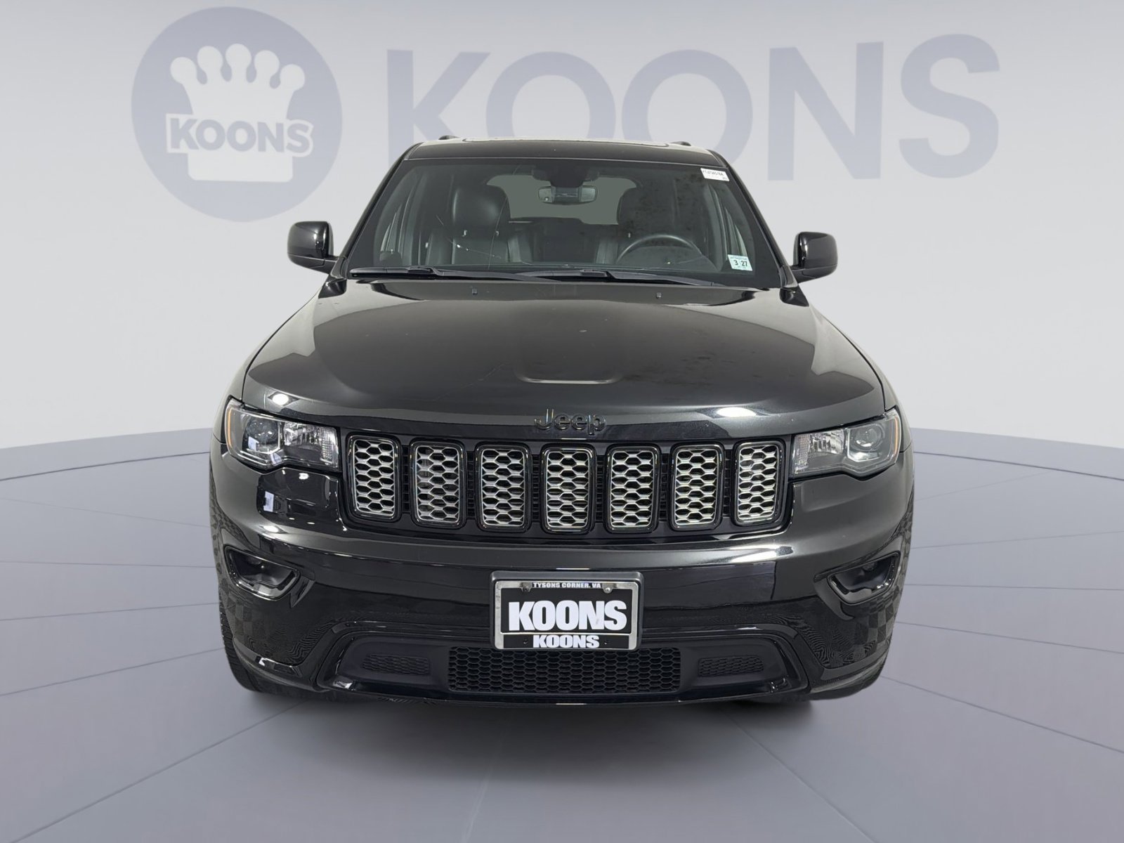 Used 2022 Jeep Grand Cherokee Laredo X image 11