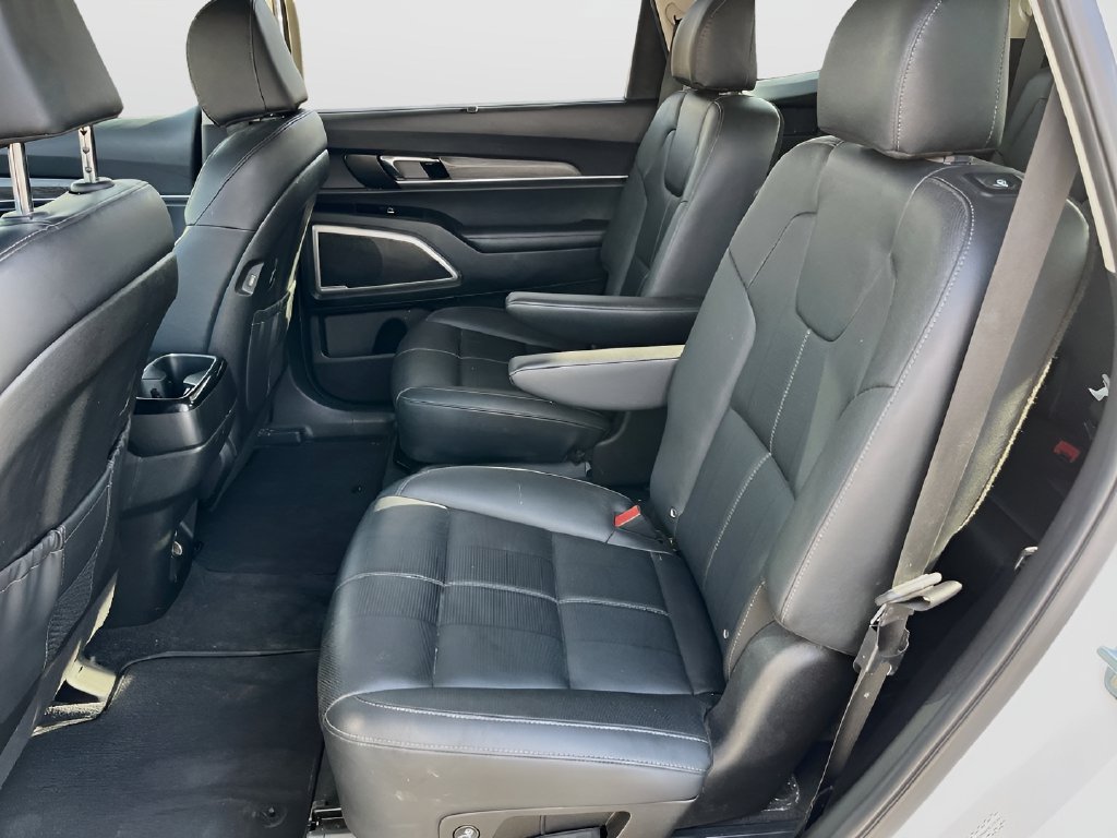 Used 2022 Kia Telluride EX w/ EX Premium Package FWD image 25