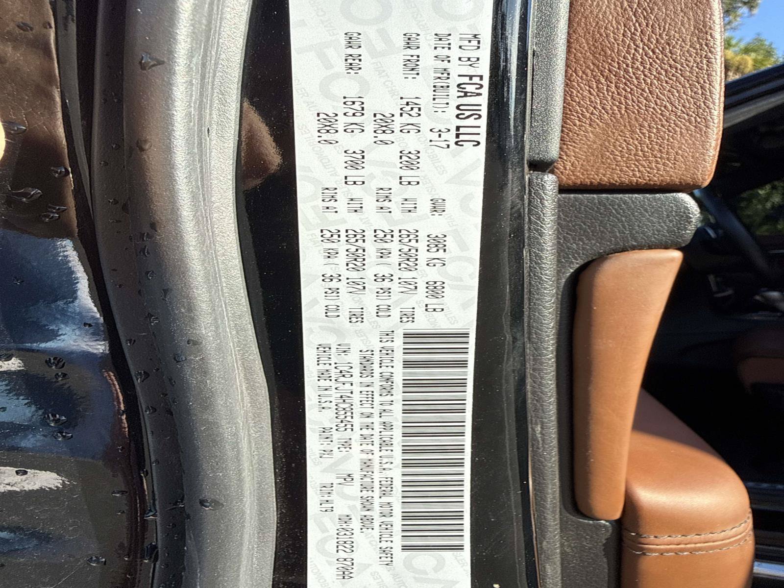Used 2017 Jeep Grand Cherokee Summit AWD/4WD image 38