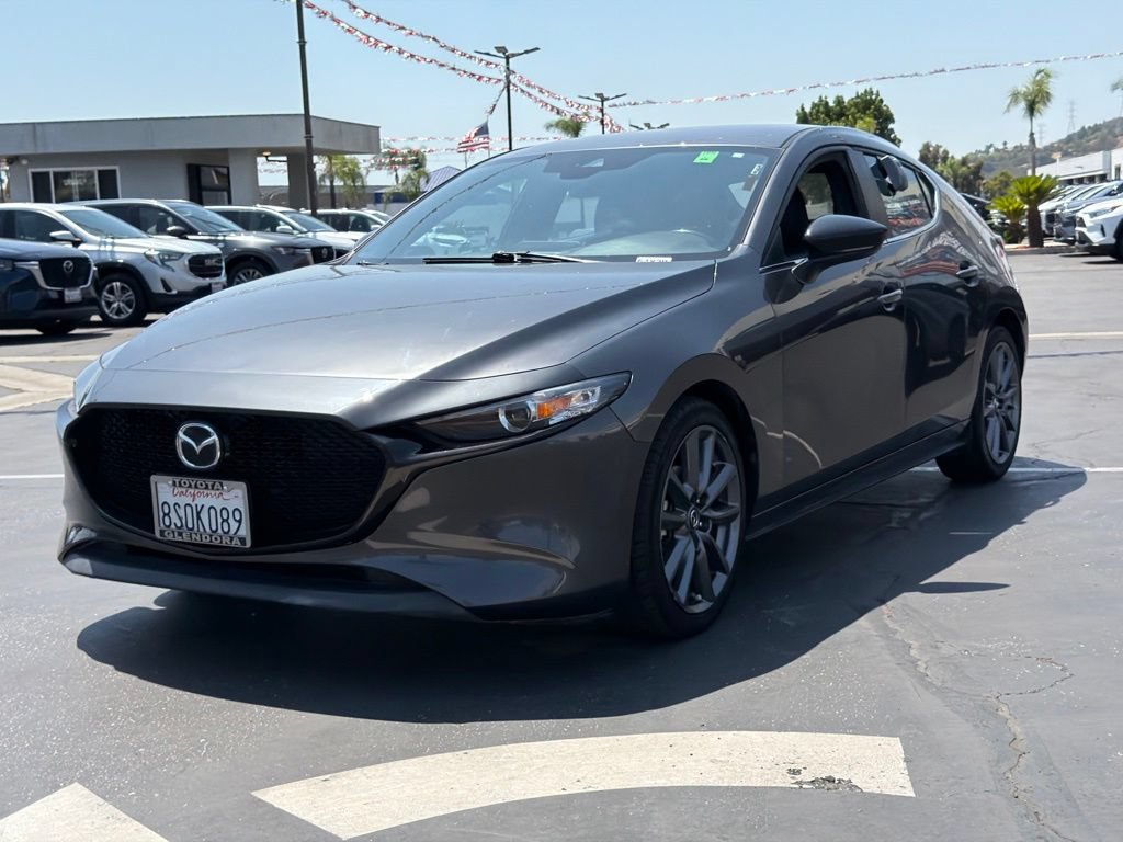 Used 2020 MAZDA MAZDA3 Hatchback w/ Preferred Package FWD image 4