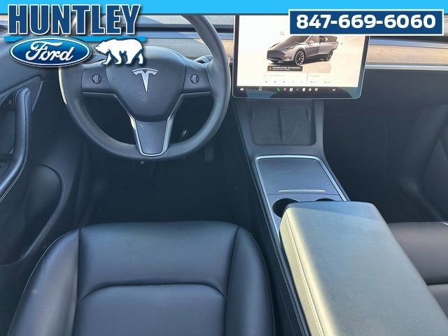 Used 2022 Tesla Model Y Long Range image 19