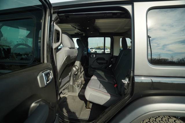 New 2026 Jeep Wrangler Unlimited Rubicon AWD/4WD image 13