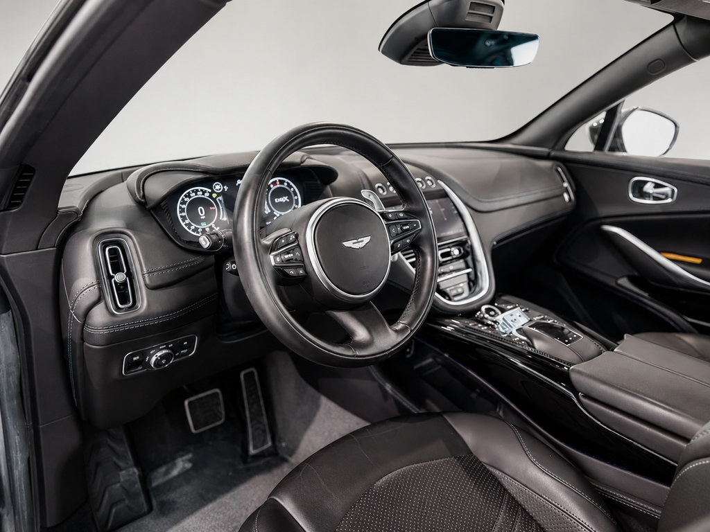 Used 2023 Aston Martin DBX 707 AWD/4WD image 16