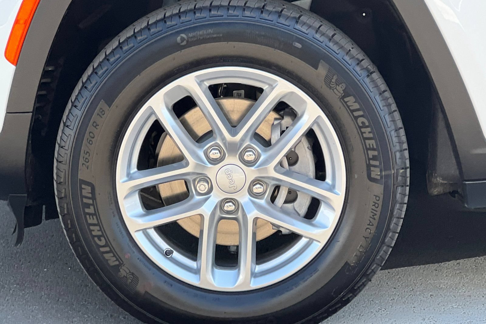 New 2026 Jeep Grand Cherokee Laredo X AWD/4WD image 25
