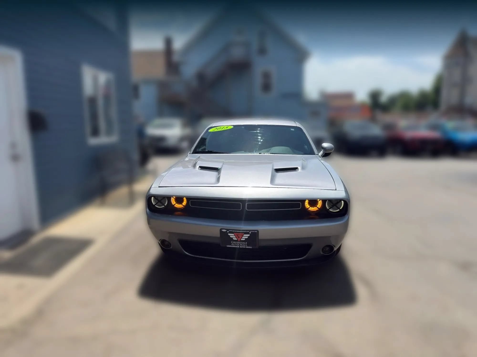 Used 2015 Dodge Challenger SXT RWD image 8