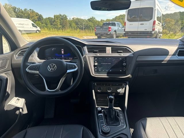Used 2024 Volkswagen Tiguan Wolfsburg Edition w/ Panoramic Sunroof Package AWD/4WD image 17