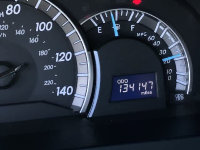 Used 2012 Toyota Camry SE FWD image 19