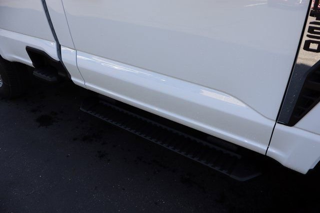 New 2026 Ford F350 XL w/ FX4 Off-Road Package image 17