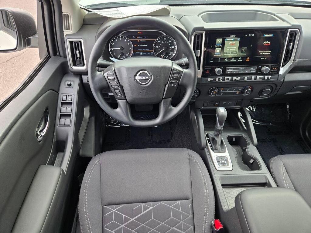 New 2026 Nissan Frontier SV w/ Tow Package AWD/4WD image 8