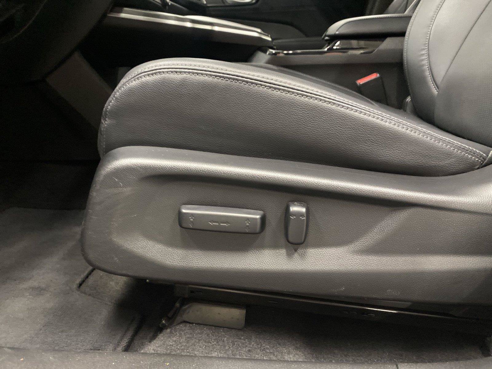 Used 2018 Honda Clarity Touring image 18