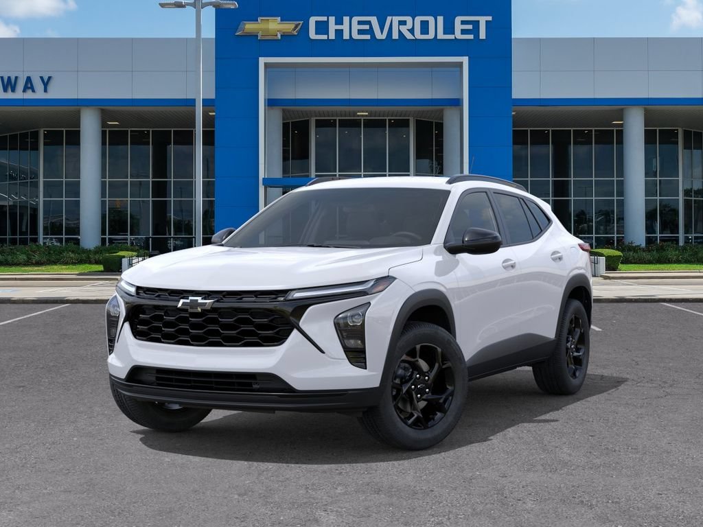 New 2026 Chevrolet Trax LT w/ Driver Confidence Package FWD image 6