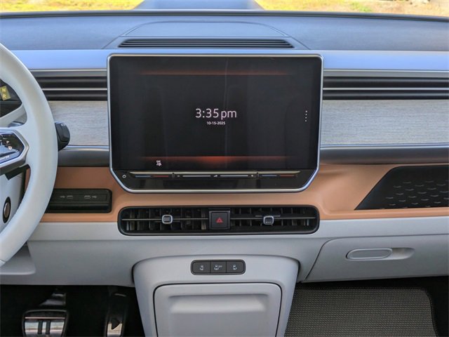 New 2025 Volkswagen ID. Buzz 1st Edition image 19