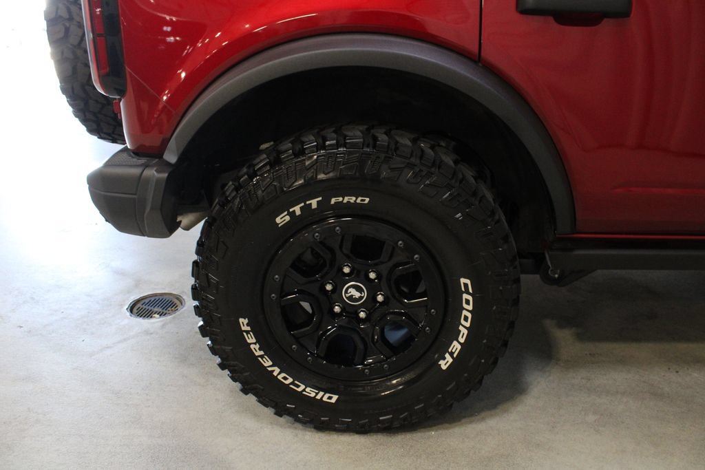 Used 2025 Ford Bronco Badlands AWD/4WD image 24